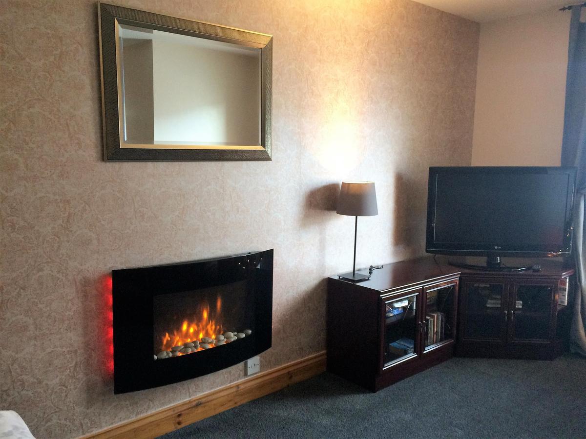 Dunroamin Self-Catering Apartment أفيمور المظهر الخارجي الصورة
